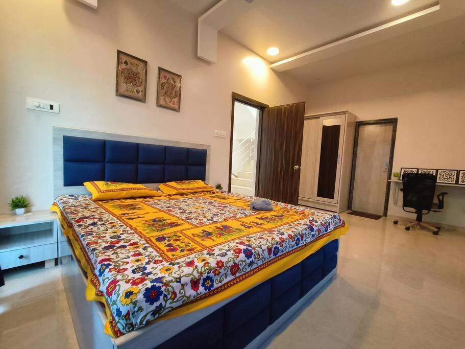Lavish 3Bhk Villa F2 - Private Pool - The Heaven Pālghar Exteriör bild